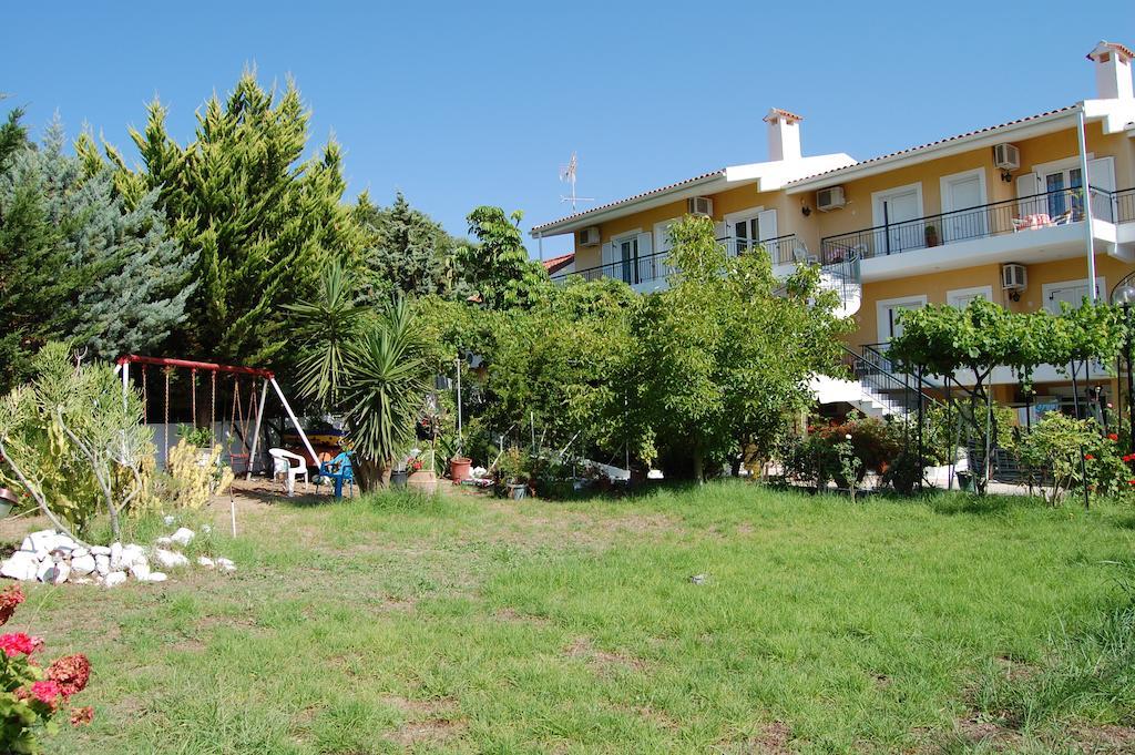 Odyssia Apartments Kateleios Dış mekan fotoğraf